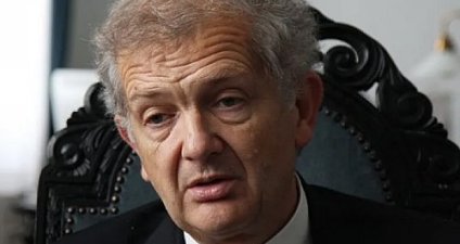 Dr. Péceli Gábor