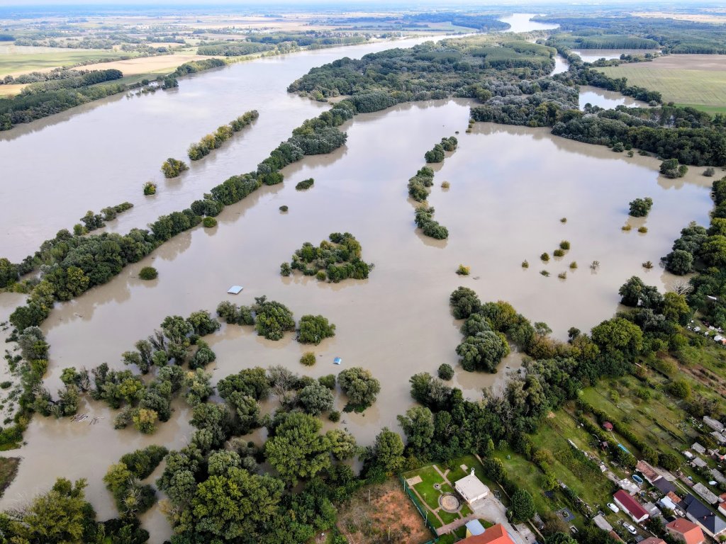 árvízi védekezés